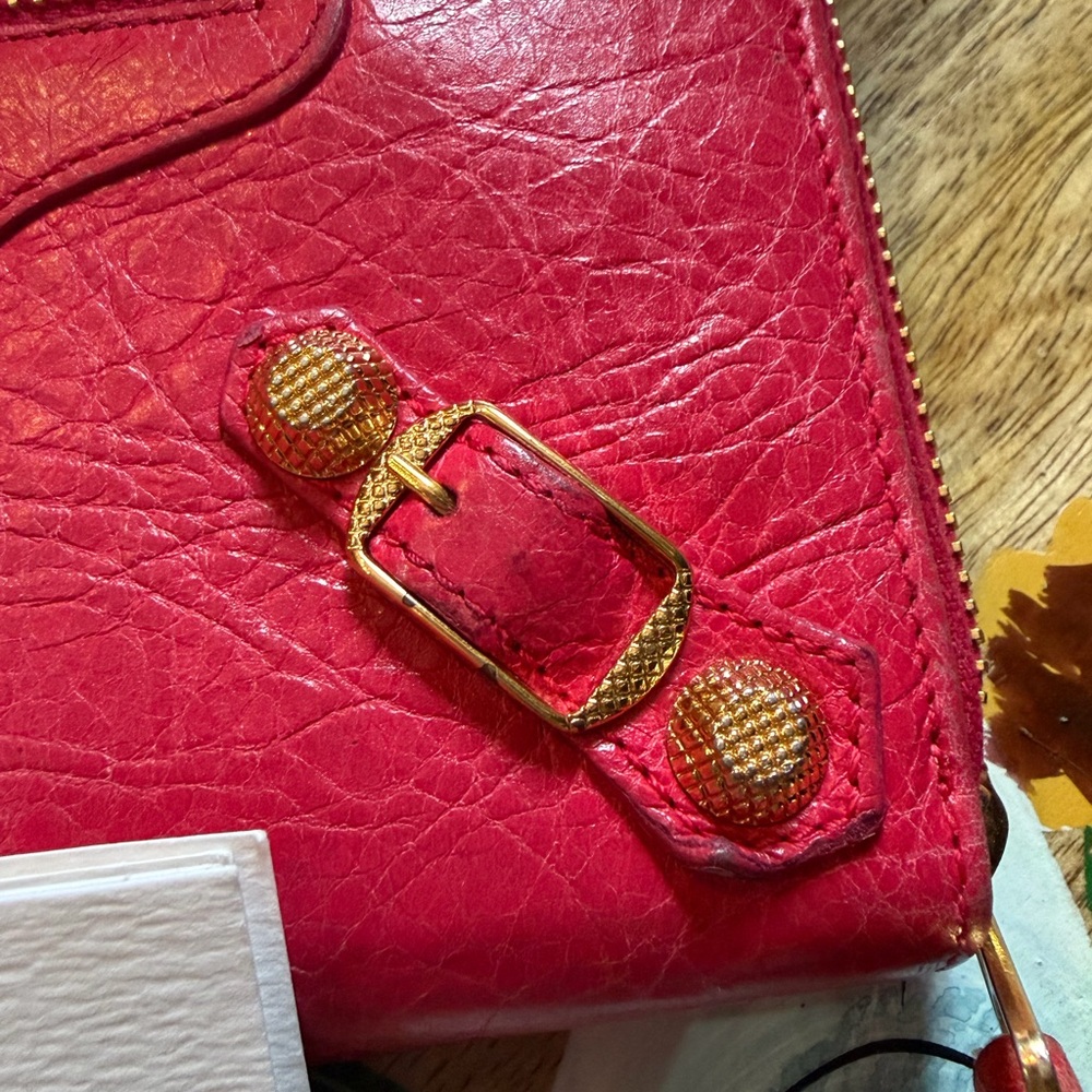 Balenciaga le City Long Leather Wallet Absolutely Gorgeous 🩷❤️🩷 - Picture 5 of 17